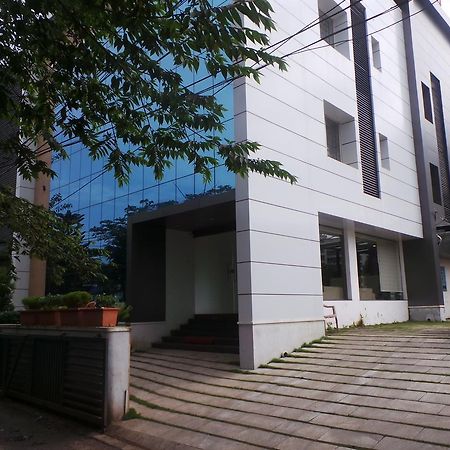 Plaza Residency Kozhikode Bagian luar foto